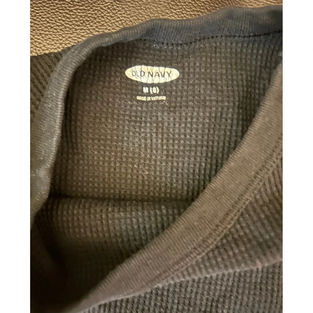 Old Navy Black Thermal Long Sleeve. Boys Size M (8)